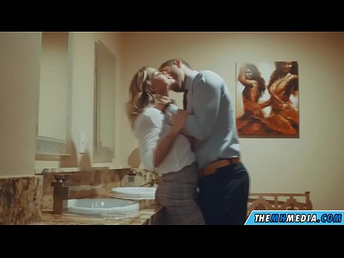 ❤️ Kung ang usa ka busty blonde naghaylo kanimo sa usa ka publiko nga kasilyas ❤ Porno sa amon ceb.pornfuror.ru ❌❤